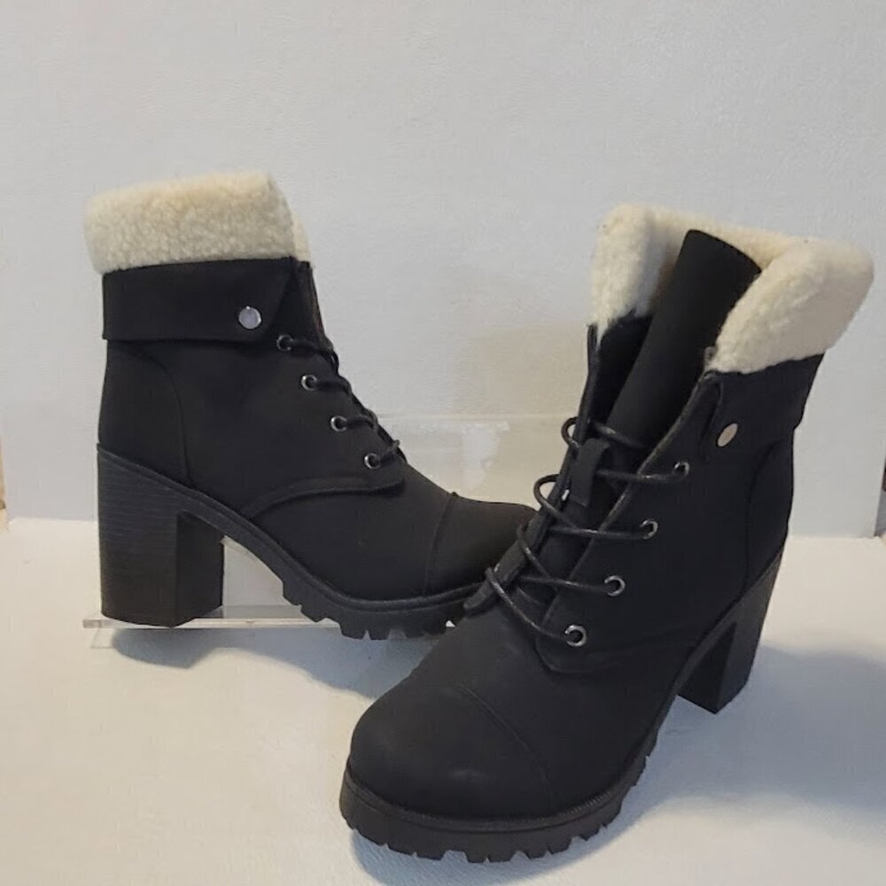 Weeboo Fashion Black Block Heeled Boots